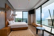 2C | Ocean View Master Suite 2BR | Rooftop Pool