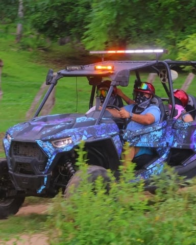 RZR off-road tour racing through the Sayulita jungle