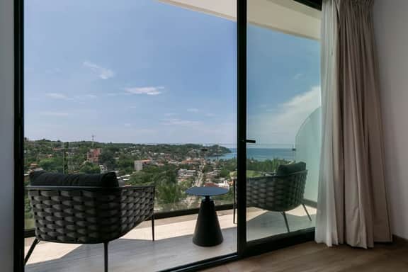 Level 3 | Apartment 3B | 2 Bedrooms - Image 2